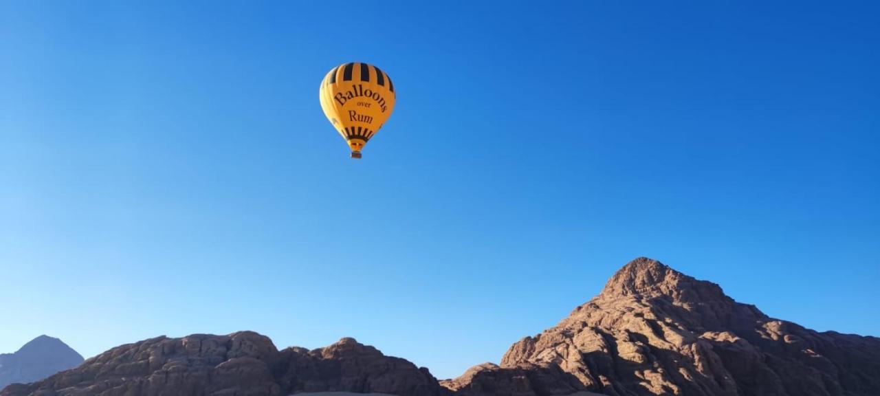 Rum Jordan Camp And Tours Hotell Wadi Rum Exteriör bild