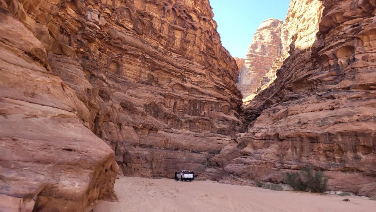 Rum Jordan Camp And Tours Hotell Wadi Rum Exteriör bild